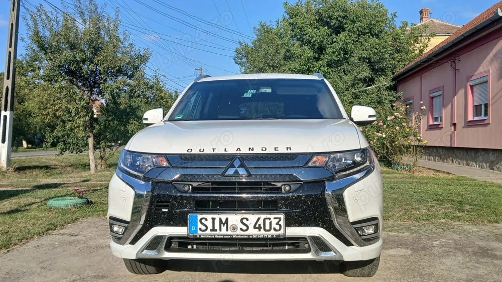 Mitsubishi Outlander Plug in hybrid 2021