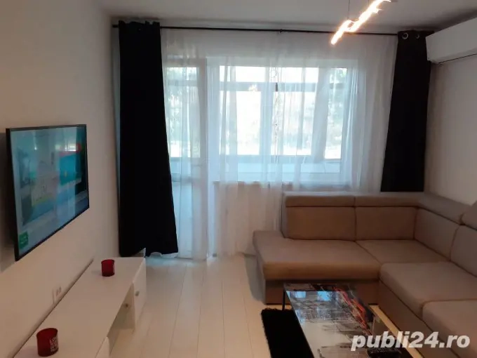 Primesc in gazda o femeie.