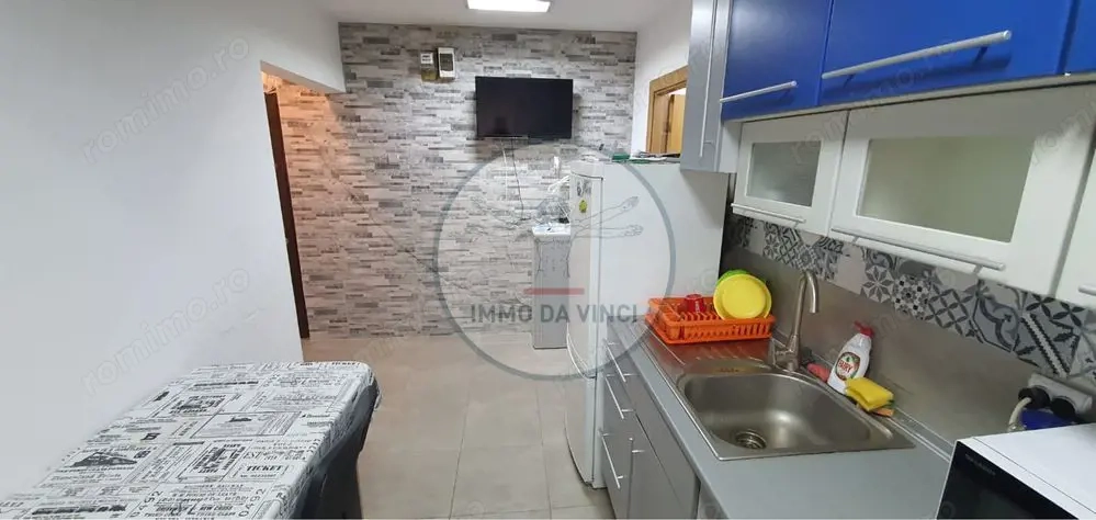 Inchiriez apartament 3 camere manastur