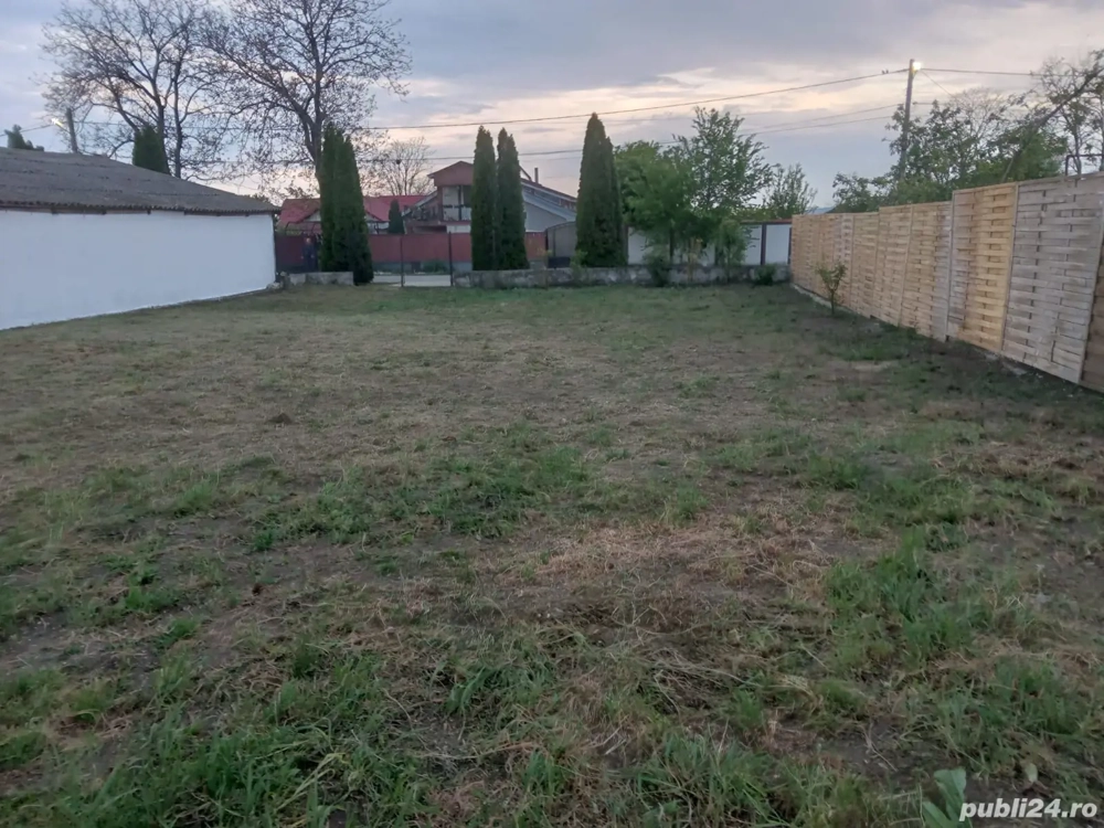 Teren intravilan 3200mp deschidere 14mt centru