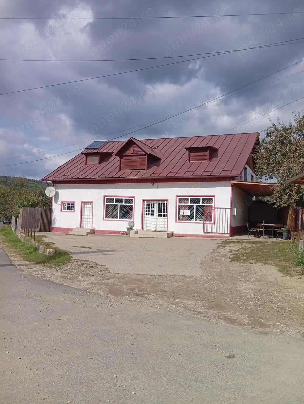 Spațiu comercial de închiriat - Voroveni, Davidești.