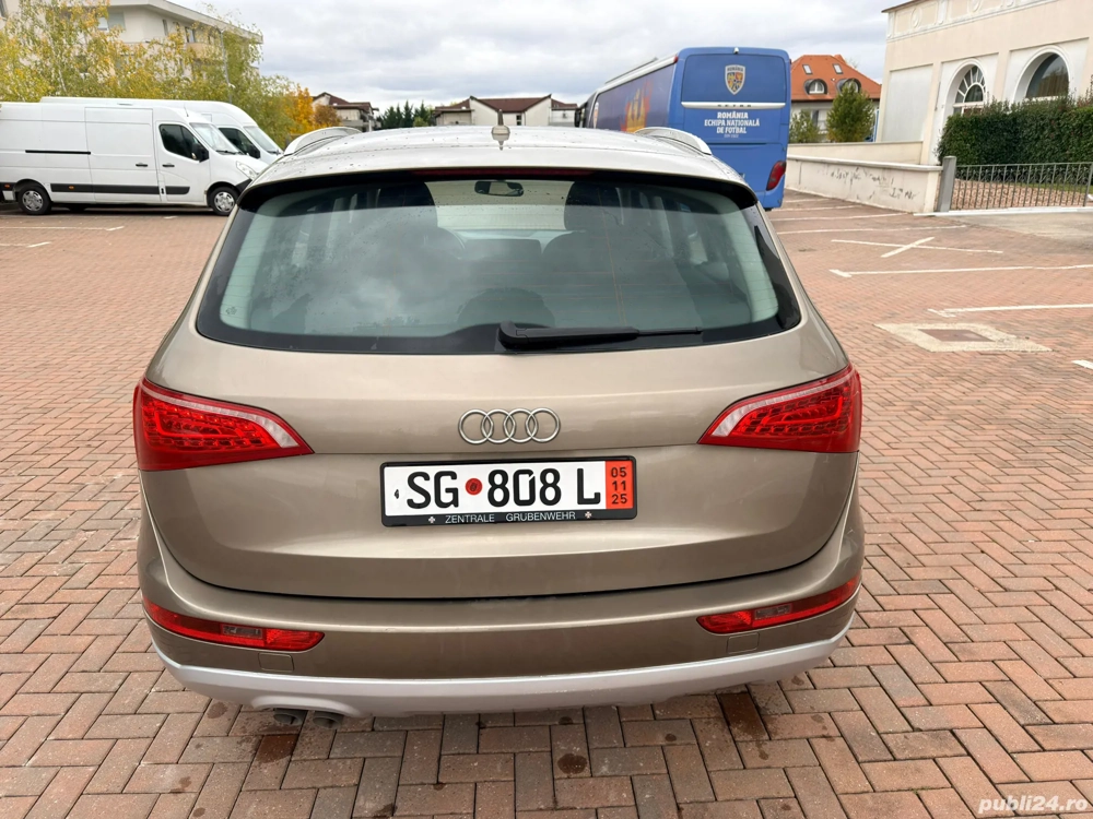 Audi Q5 Quattro 2.0TDI 170CP  Audi Q5 Quattro 2.0TDI 170CP