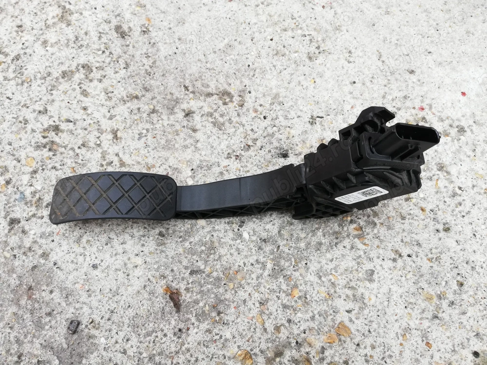 pedala acceleratie volkswagen up