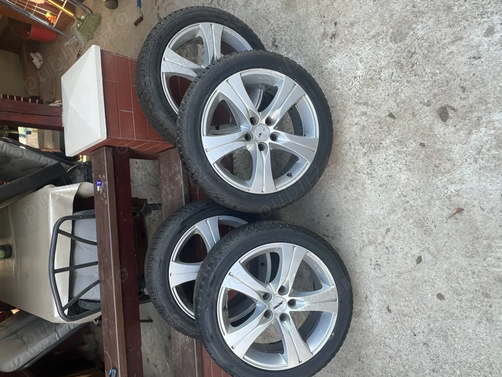 Cauciucuri noi de iarnă Debrica(Germania) 225/45/R17