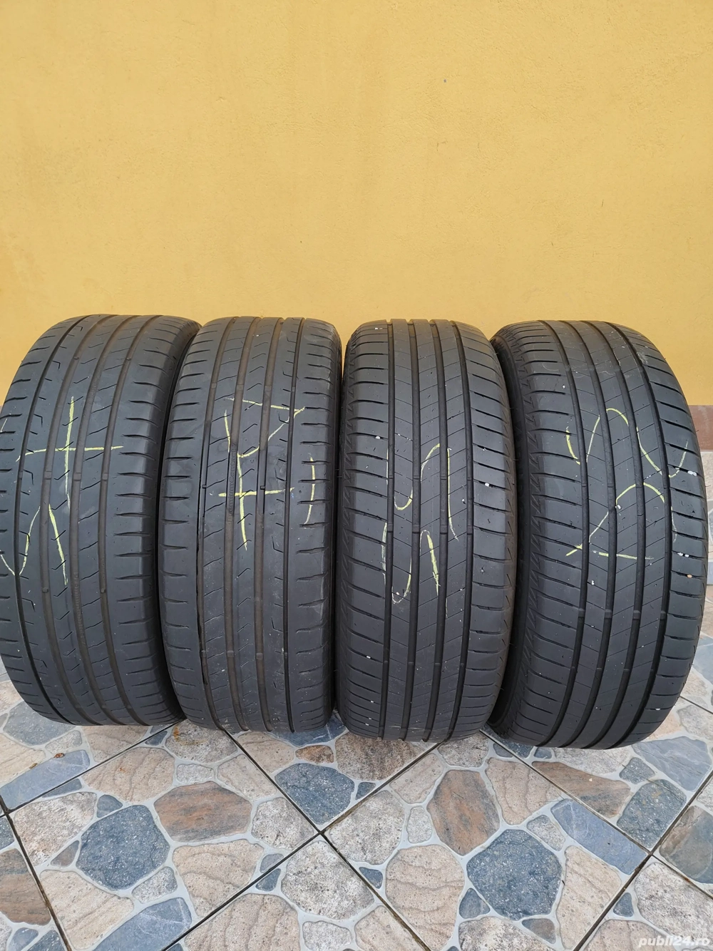 Anvelope de vara R18