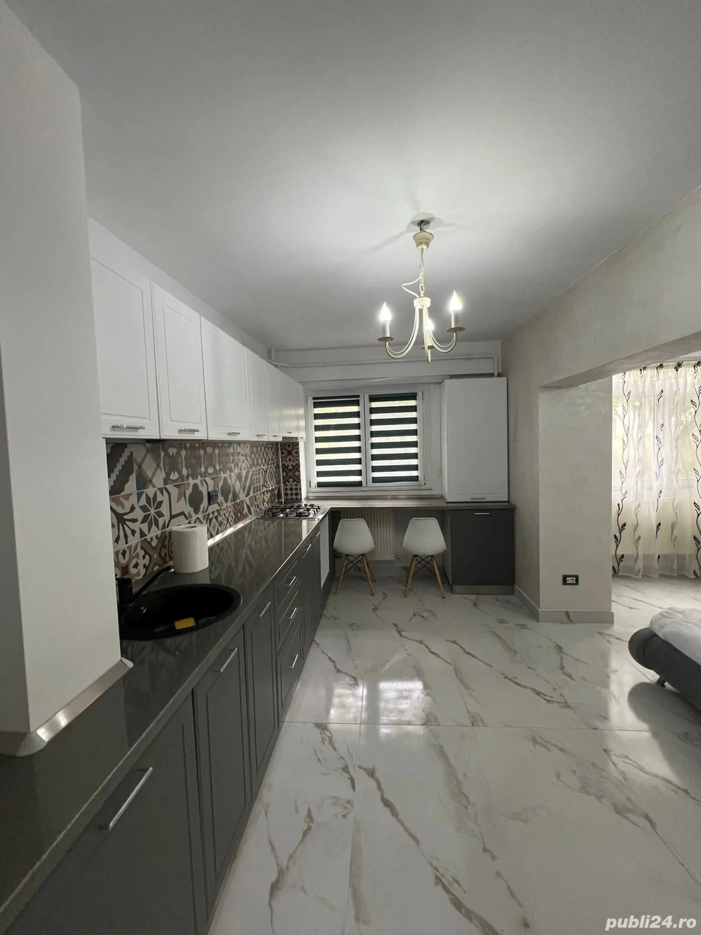 Ap. 1 camera, lux, Ps-uri, Tiglina 1