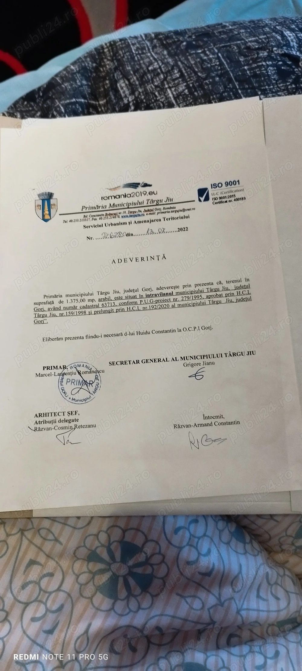 Vând teren intravilan 