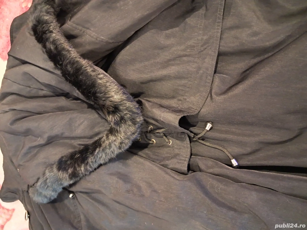 Vand geaca groasa femei de iarna 