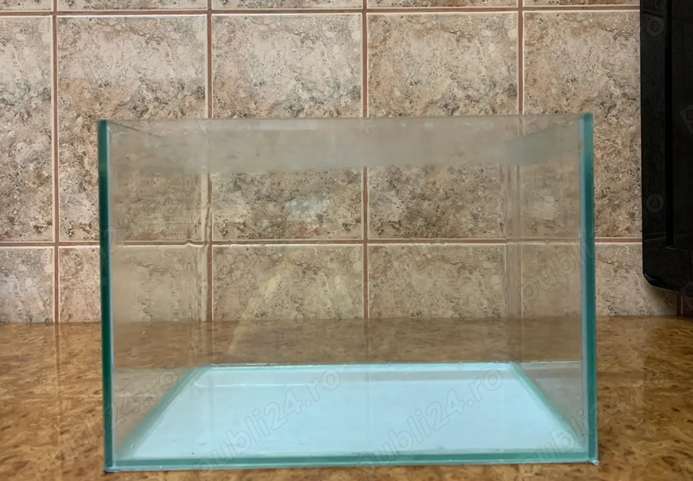 Vand acvariu 12 litri