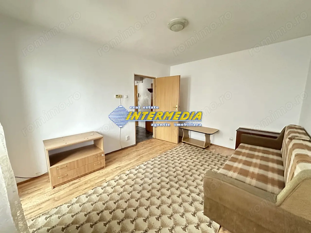 OKAZIE ! Apartament 3 camere etaj 3 zona CETATE Bulevard view superb