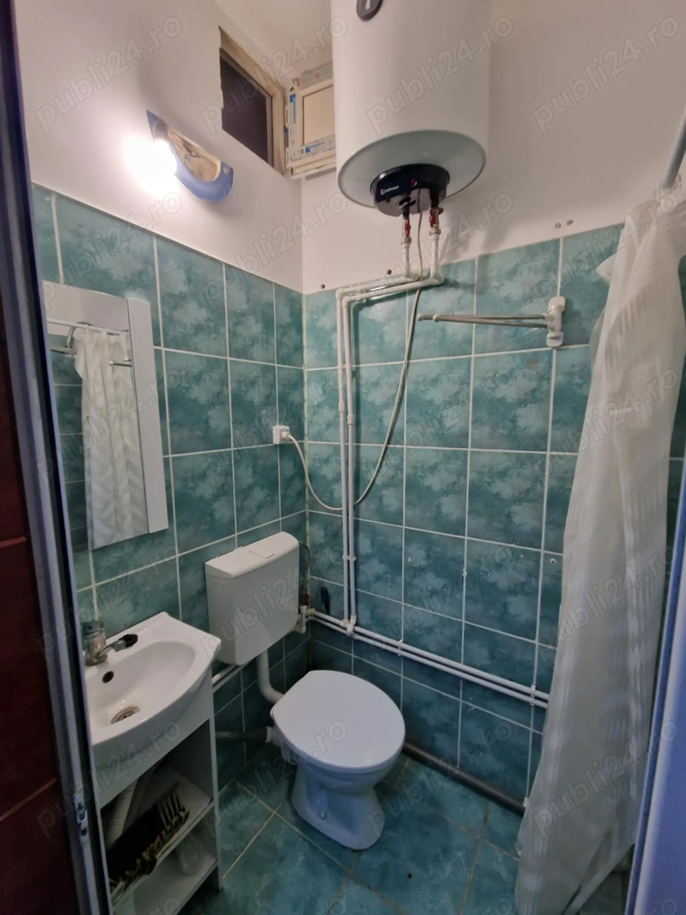 Garsoniera de vanzare