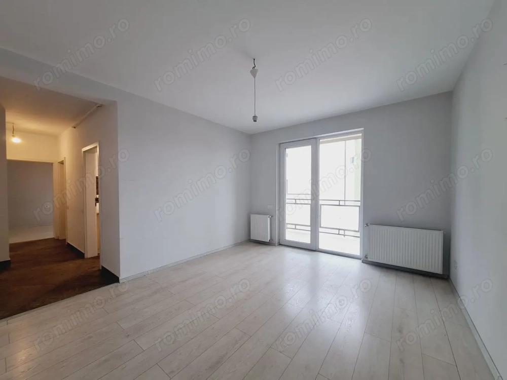 Bucatarie INCHISA. Decomandat. ETAJUL 1 ! Langa Penny.