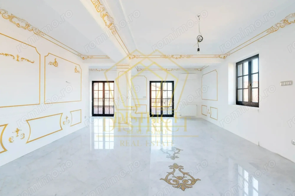 Penthouse deosebit 5 camere si terase de 85mp | Stil Baroc