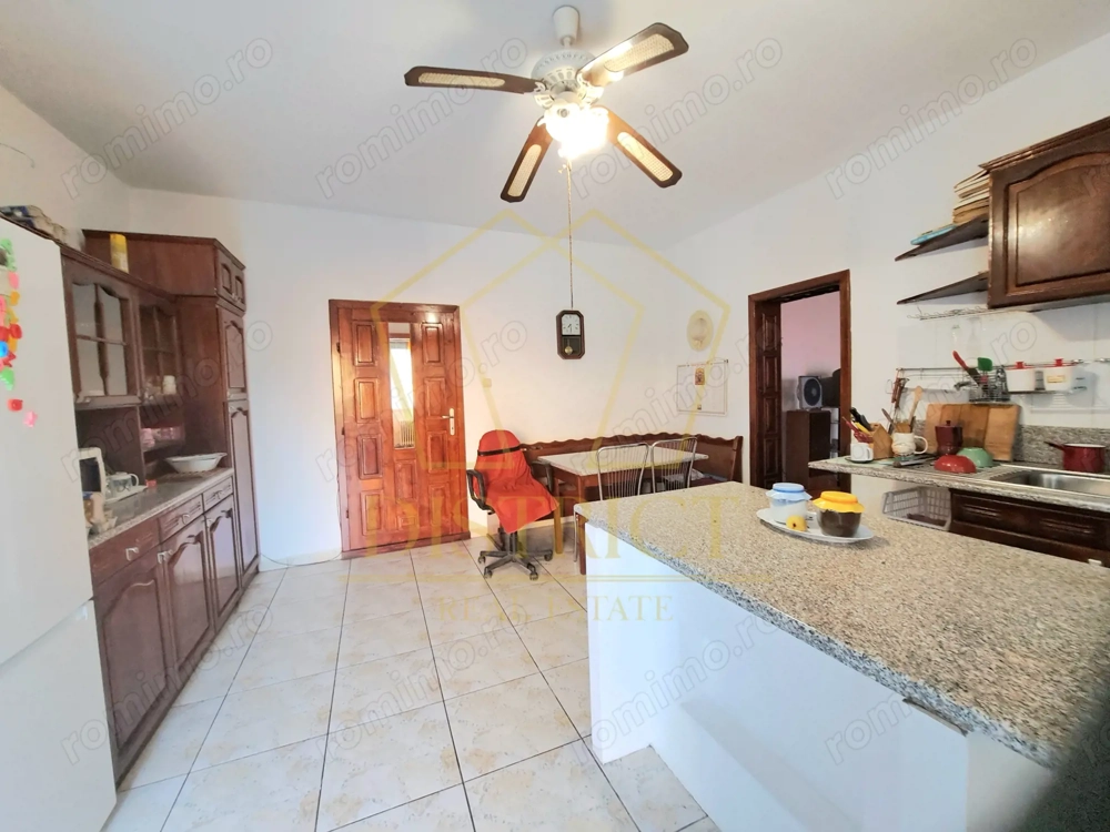 Casă spatioasa P+M cu 4 camere I Biled Casă spatioasa P+M cu 4 camere I Biled