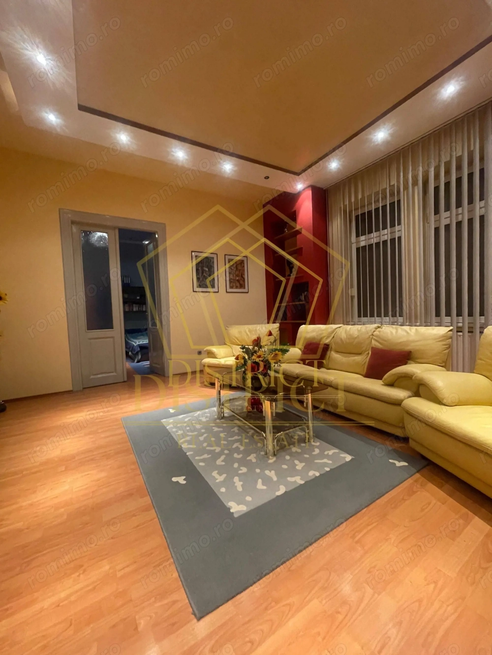 Apartament deosebit cu 3 camere | Cladire istorica | Central