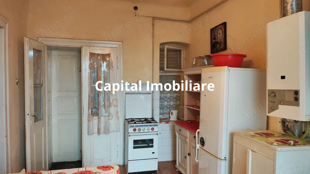 Casa din vaiuga cu toate utilitatile teren 798mp - comision 0% Casa din vaiuga cu toate utilitatile teren 798mp - comision 0%