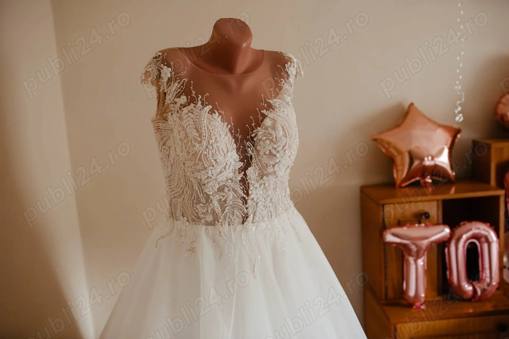 Vând rochie de mireasa
