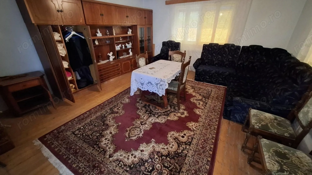 Casa cu 300 mp teren, singur in curte, spre vanzare, cart. Unirii