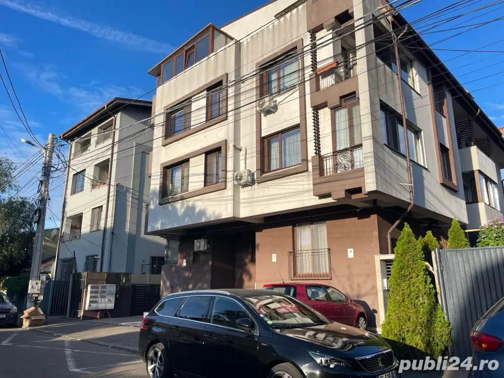 Garsoniera de Vanzare - 26MP Utilata Mobilata - Demisol Inalt Zona Parc Bazilescu Sec 1 