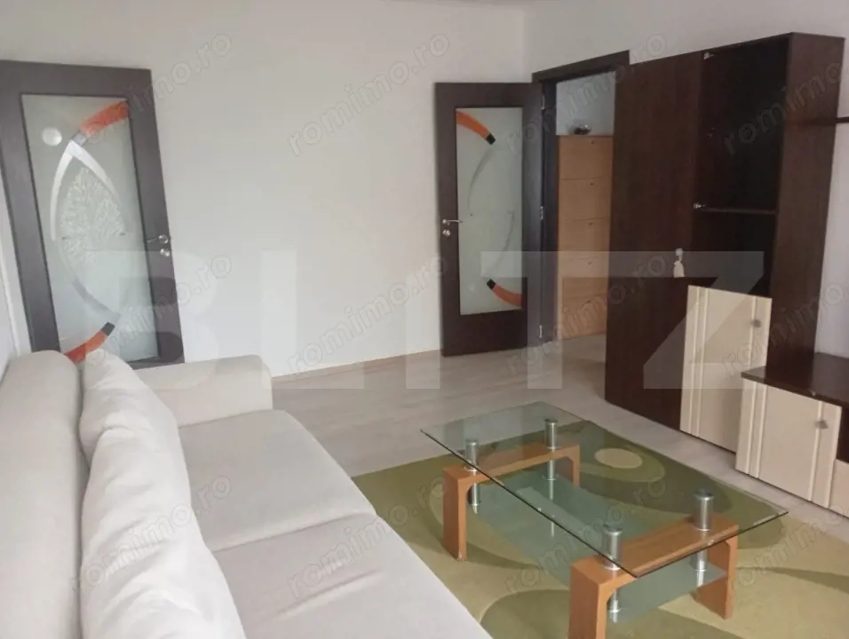 Apartament cu 2 camere, 42 mp, etaj 4,