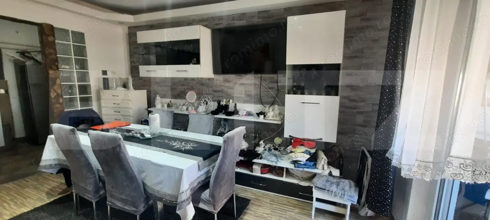 Apartament de vanzare, 3 camere,suprafata utila 66,75 mp, zona Micro 15 