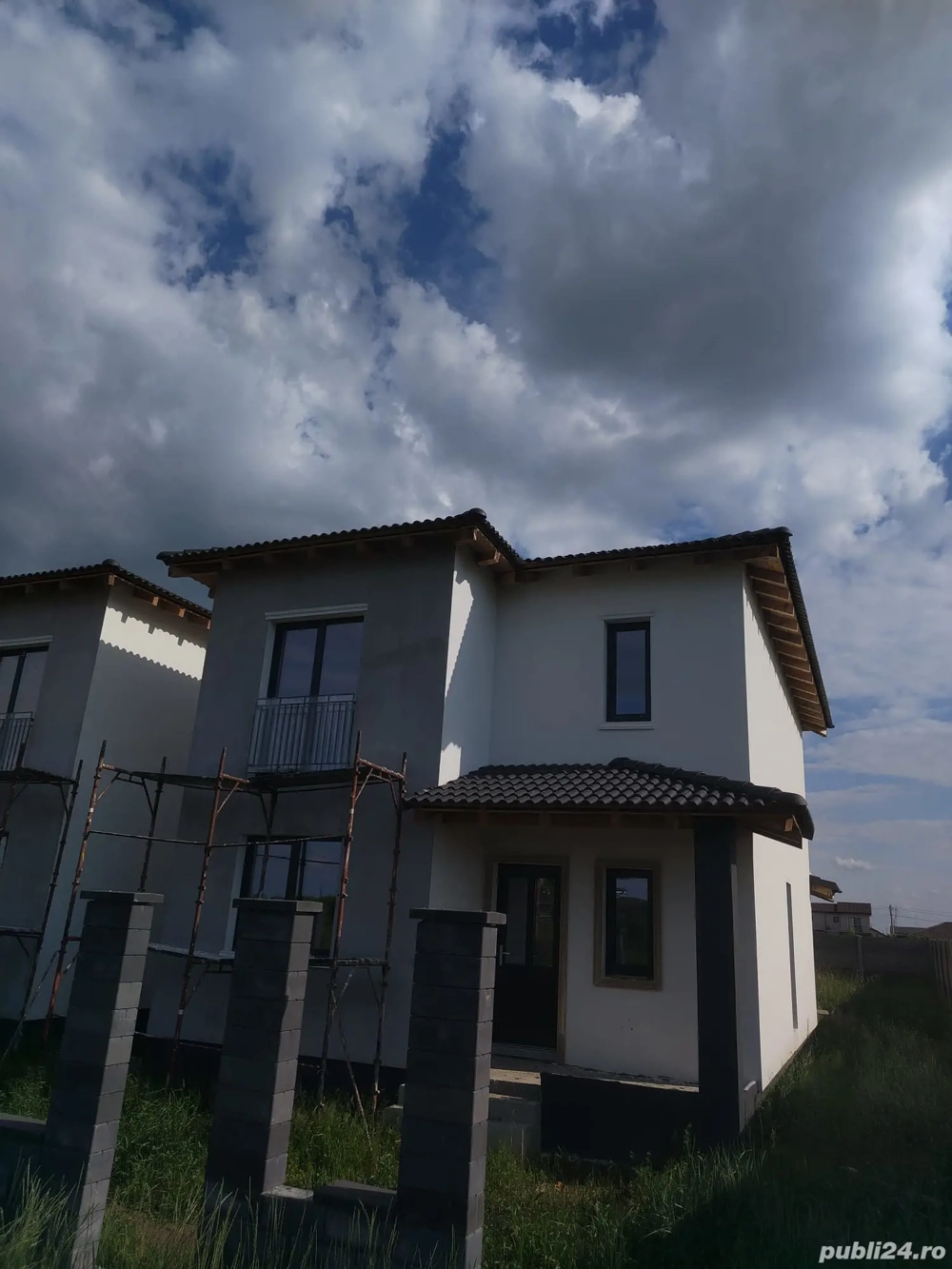 vand teren duplex sau casa