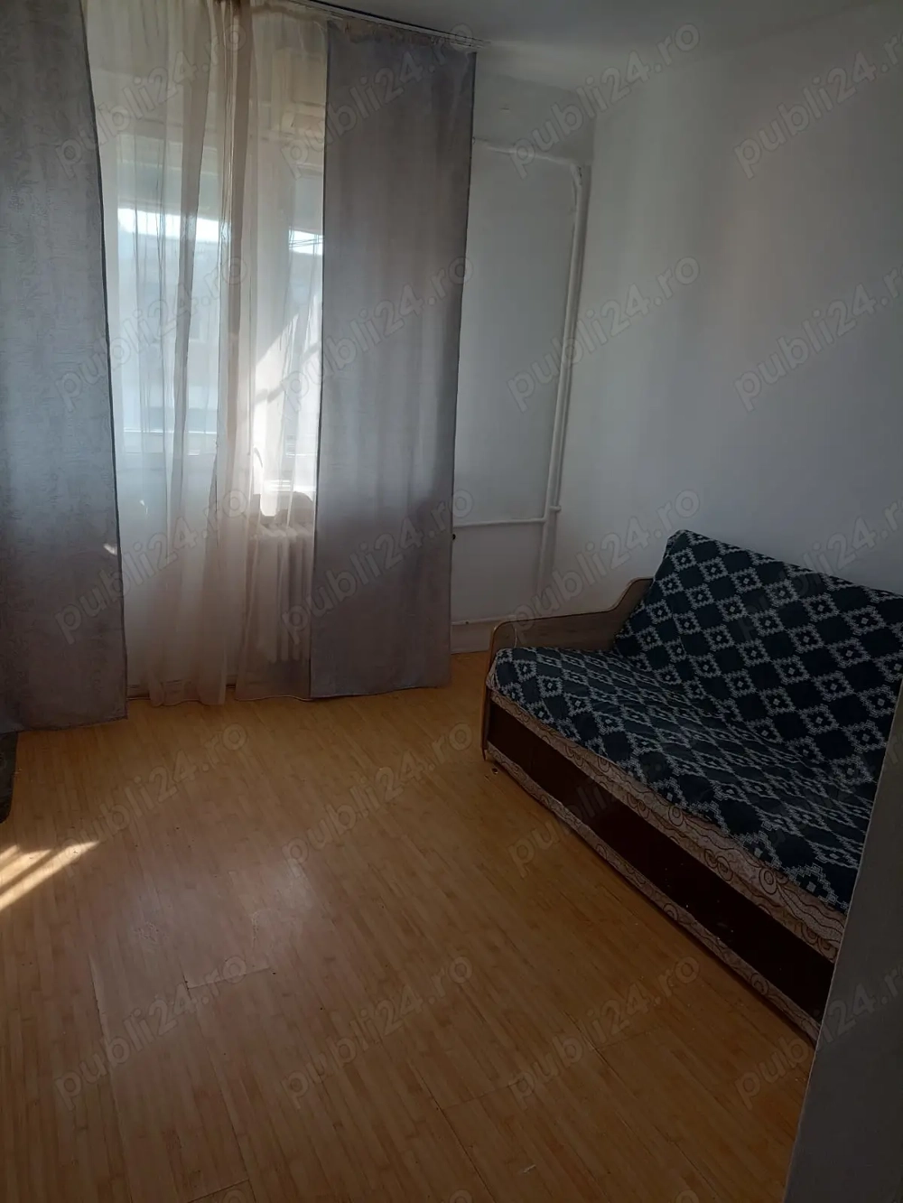 Camera de camin mobilata utilata,AC, Bularga-Granit Center