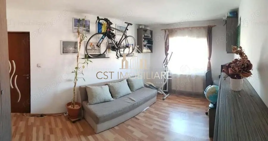 Apartament 3 camere Mansarda , Soarelui