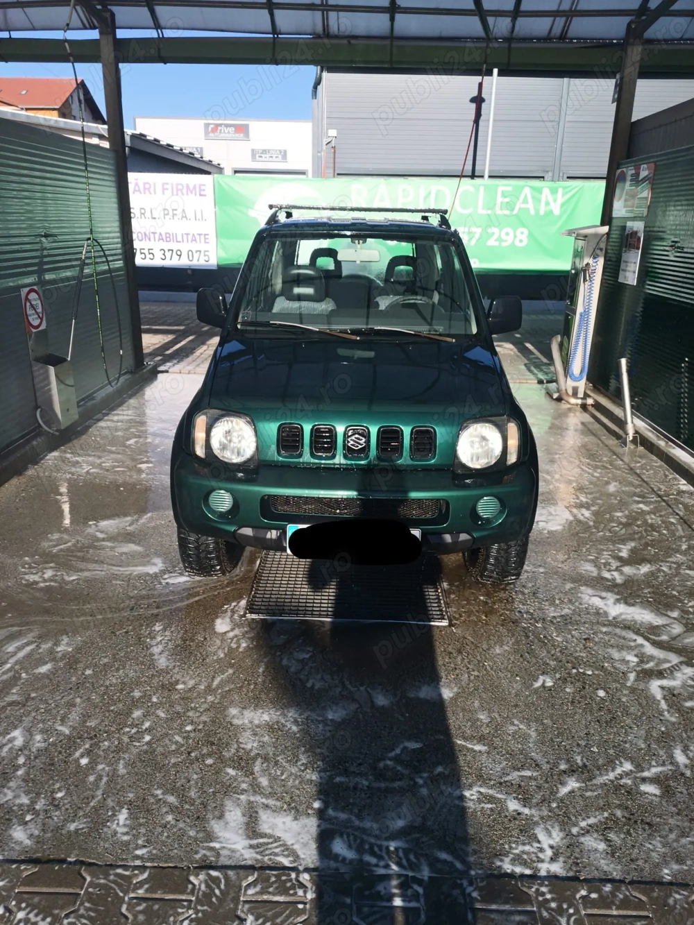 vand suzuki jimny