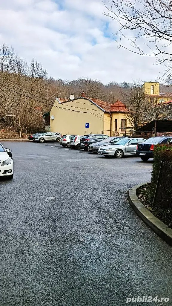 Vand casa individuala 