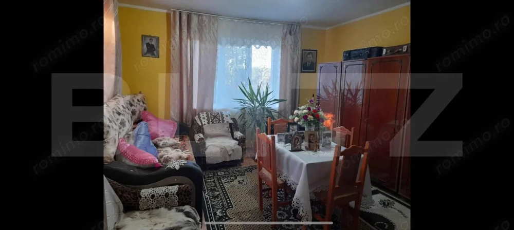 Casa cu 2 camere și teren 1500 mp