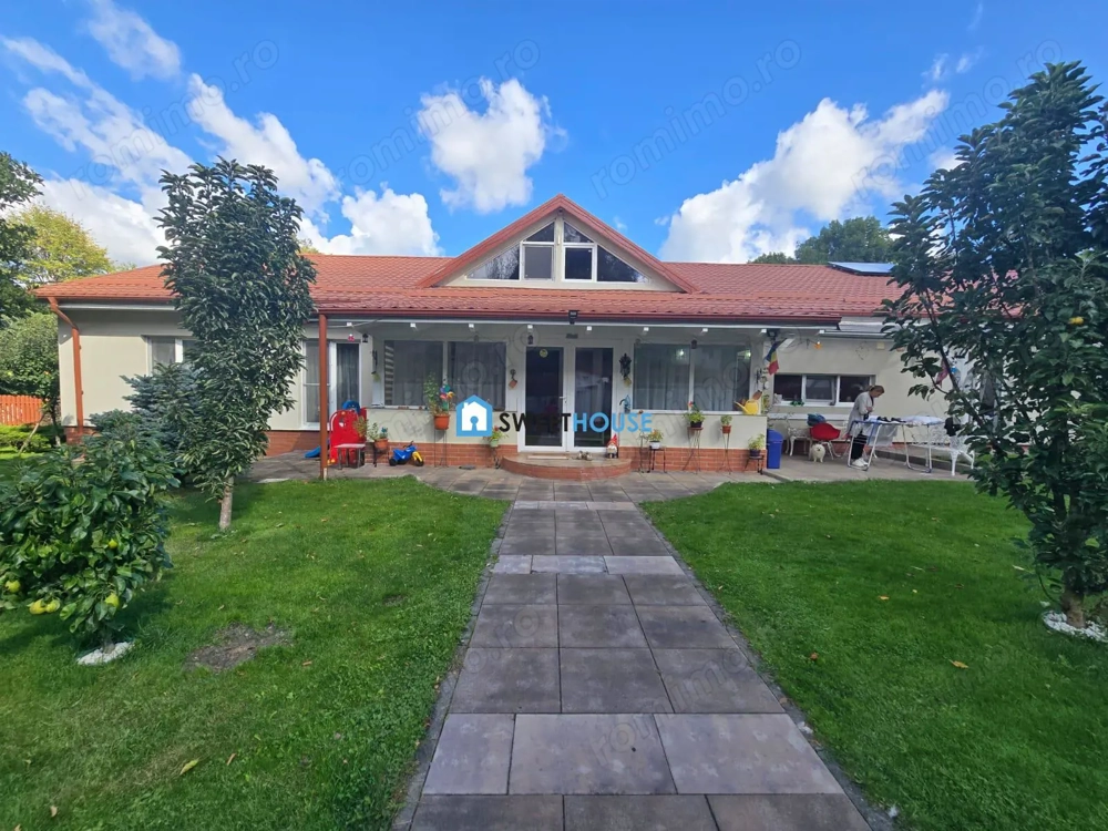 Inchiriere Vila De Lux in Tara Fagarasului