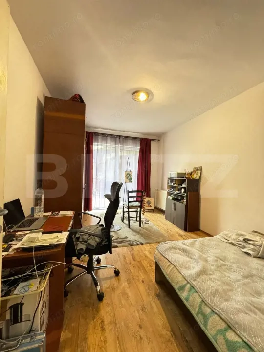 Apartament cu 2 camere, 50mp, decomandat, terasa 18mp, zona Porii