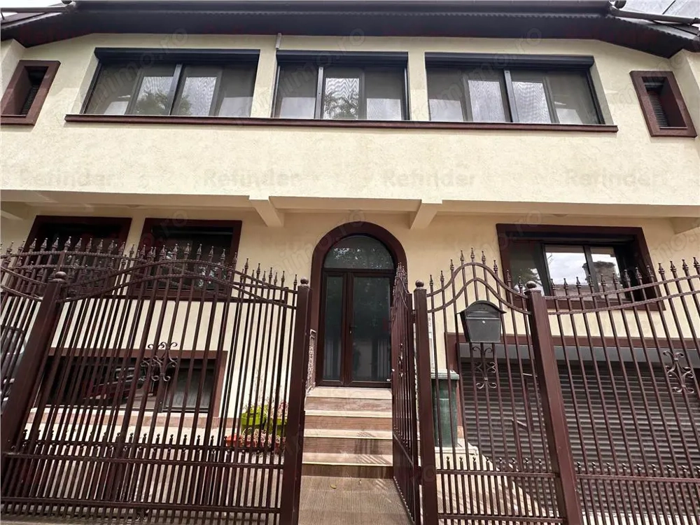 Vanzare imobil nou | Eminescu - Mosilor - Fainari | teren 246 mp | garaj |