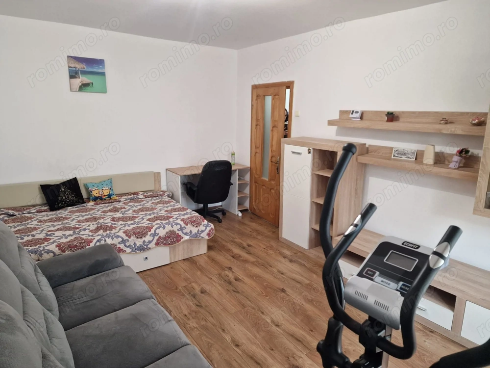 Apartament 2 camere, strada Orizontului