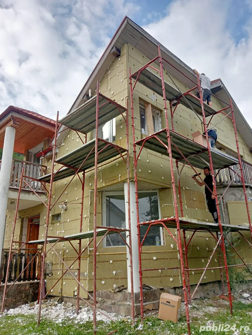 Echipa de constructii 