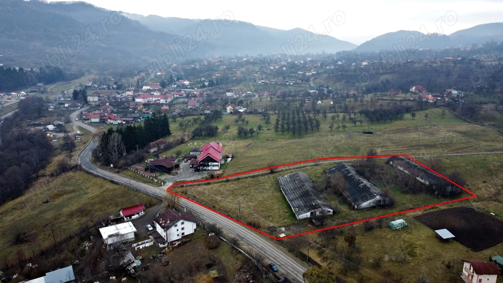 Teren 8574 mp + 3 hale, de vânzare în comuna Corbeni, Județ Argeș.