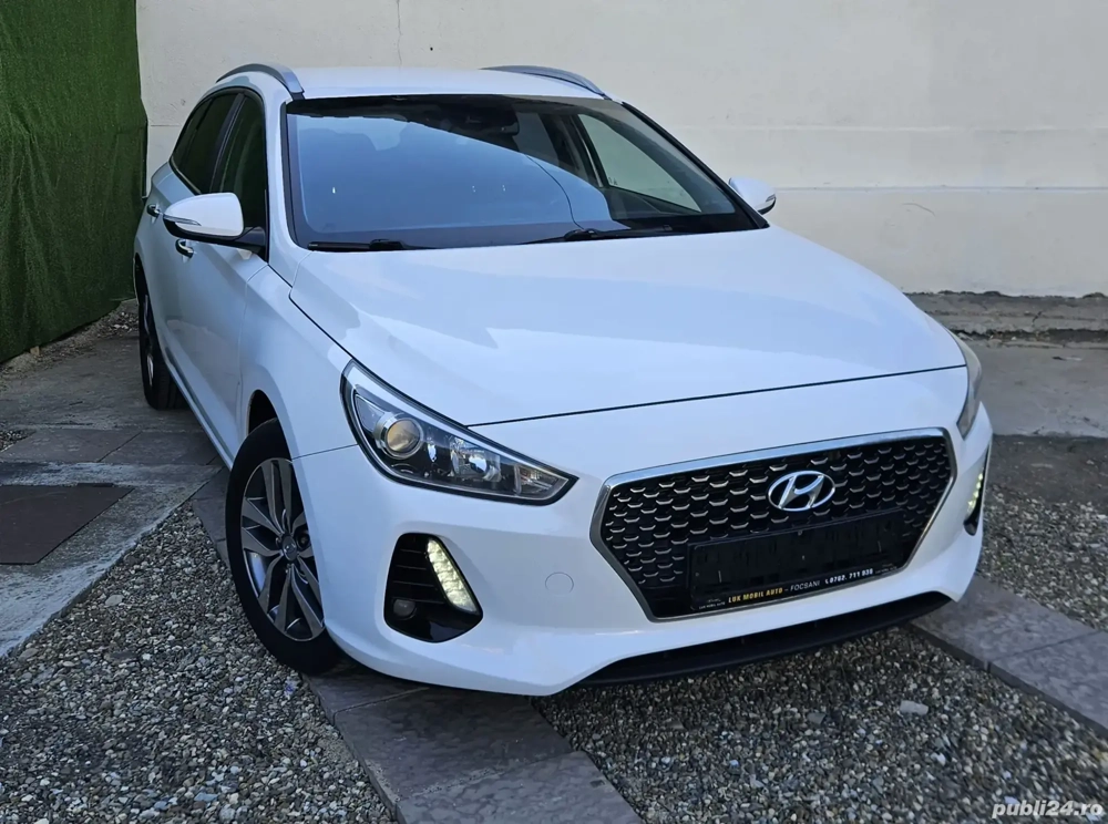 Hyundai i30 1.6 crdi euro6