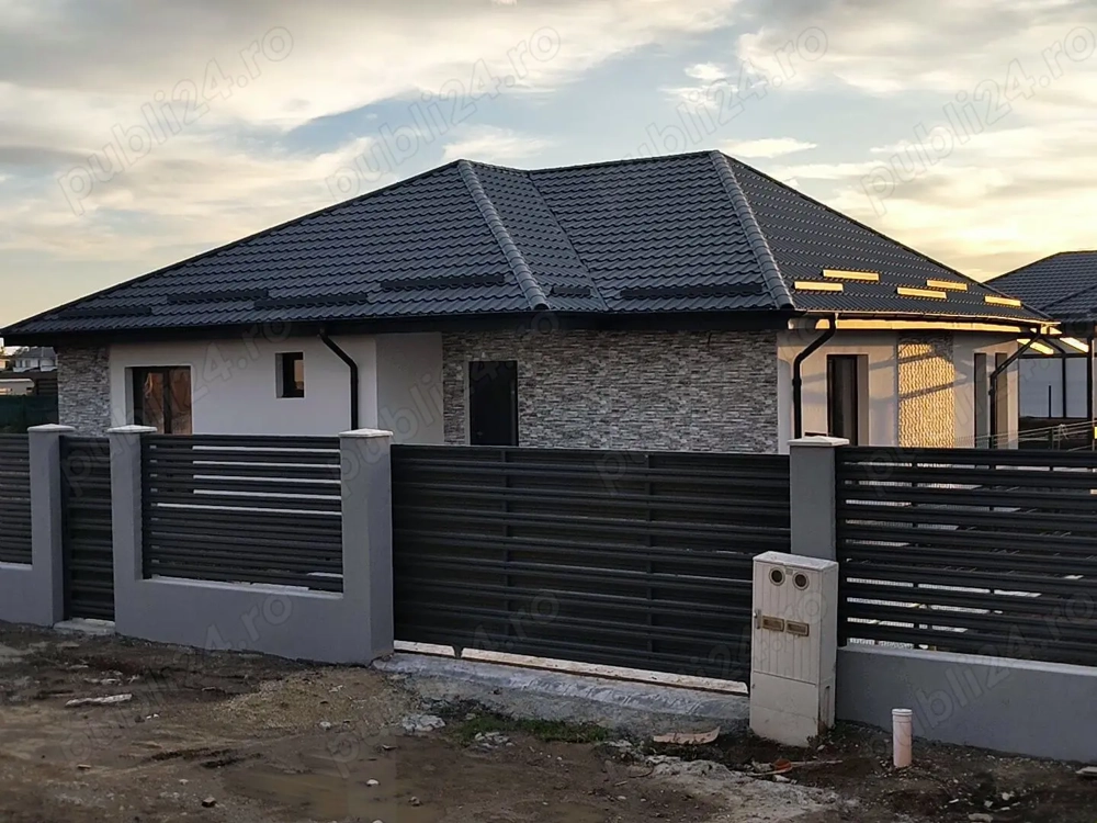 FARA COMISIOANE in Gulia casa cu 4 camere 2 bai terasa PARTER+pod placa la cheie merita vazuta