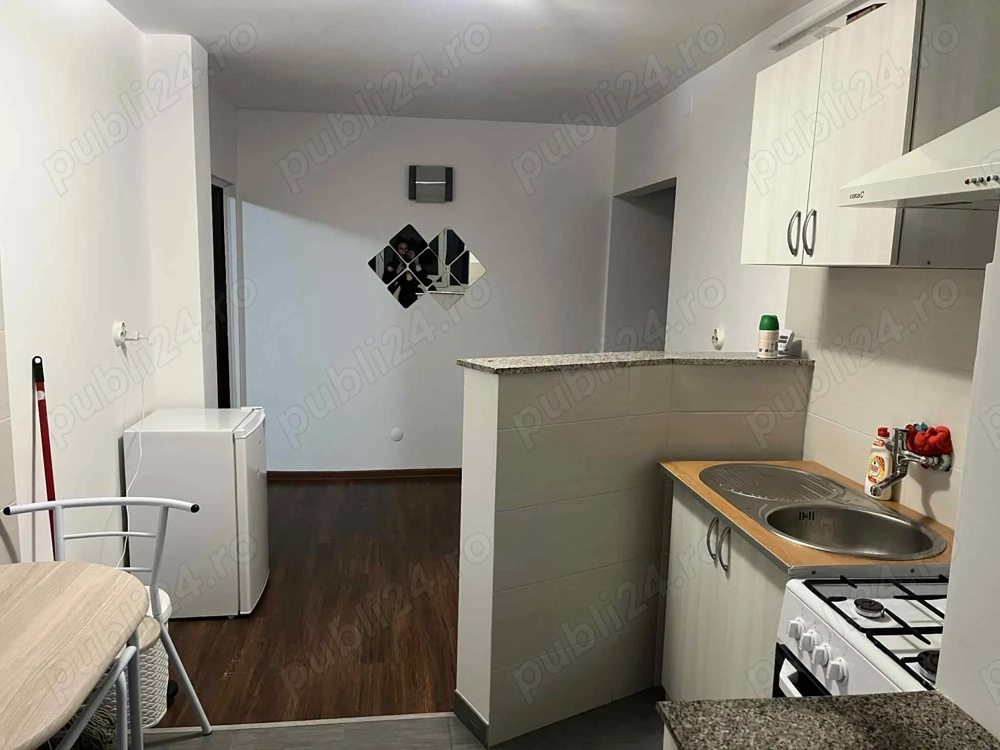 Închiriez apartament în regim hotelier 200 lei