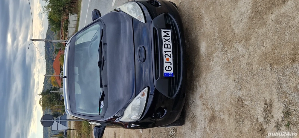 vând autoturism ford ka