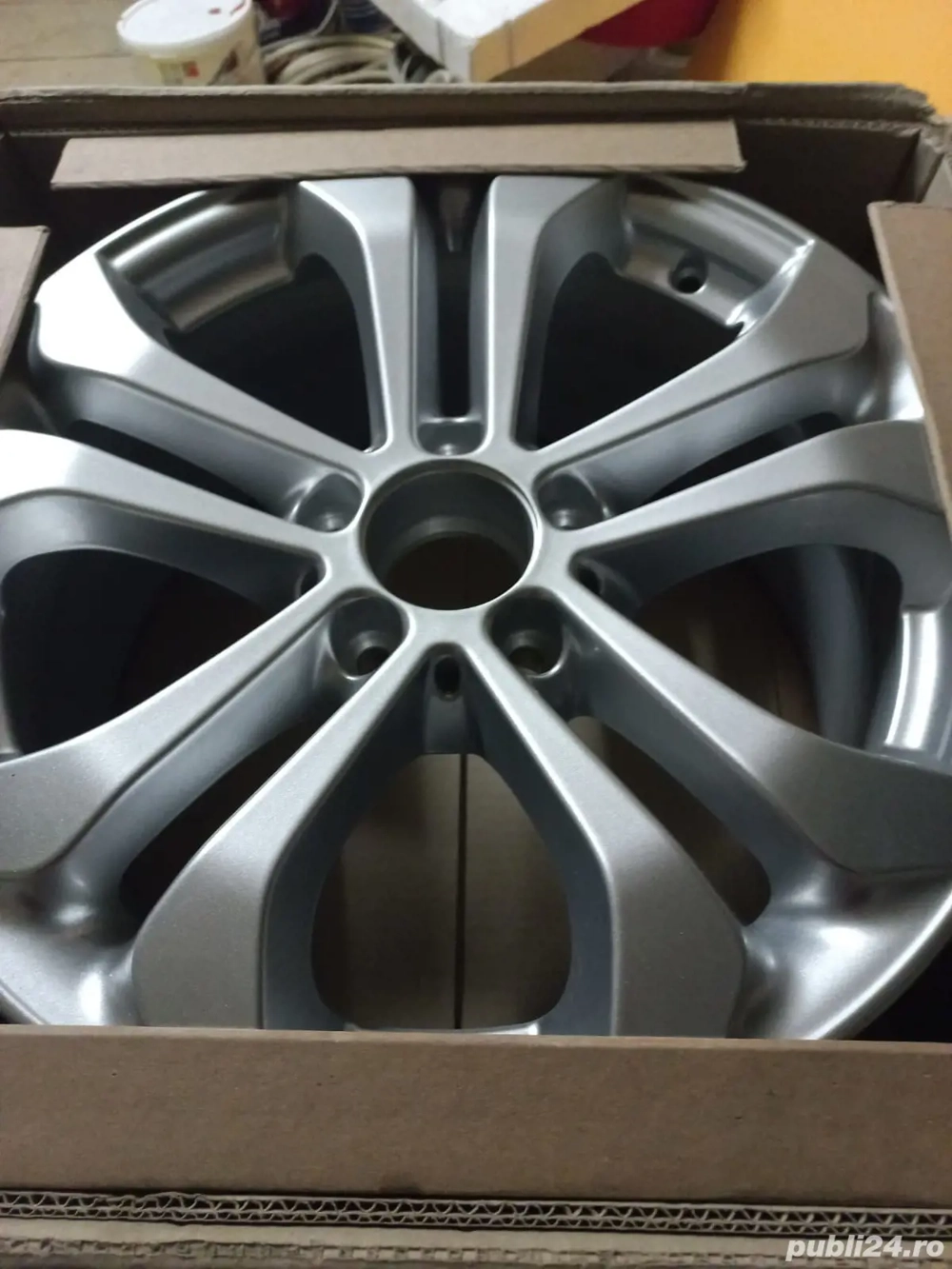 Jante si cauciucuri iarna Mercedes Set