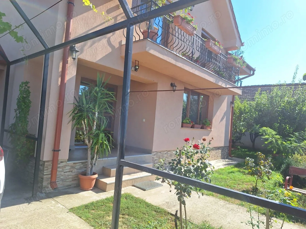 Casa complet mobilata si utilata in Girisul de Cris - zona Metropolitana Oradea