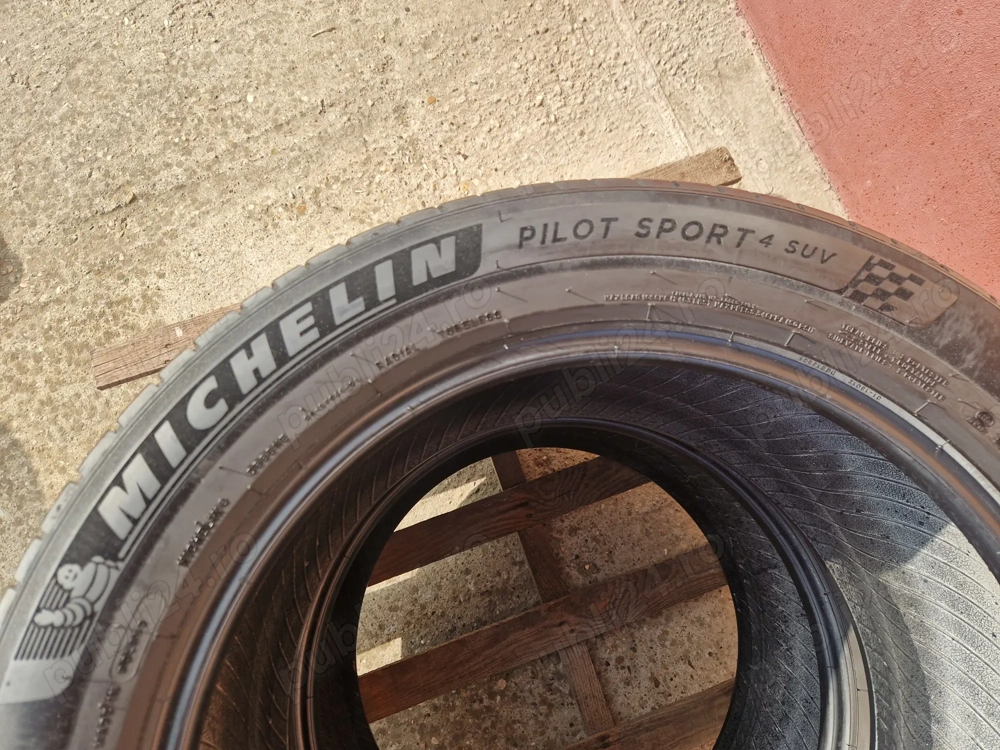 Anvelope Michelin Pilot 4,R 19