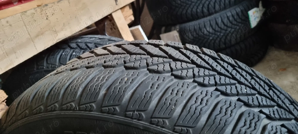 Roti iarna 195/65/15 prindere 5x112 skoda,audi,vw,seat