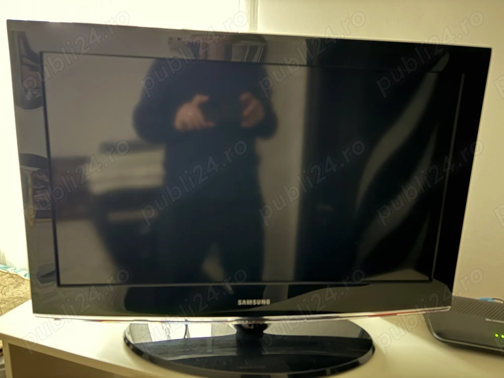 HDTV Samsung LCD , diagonala 81cm