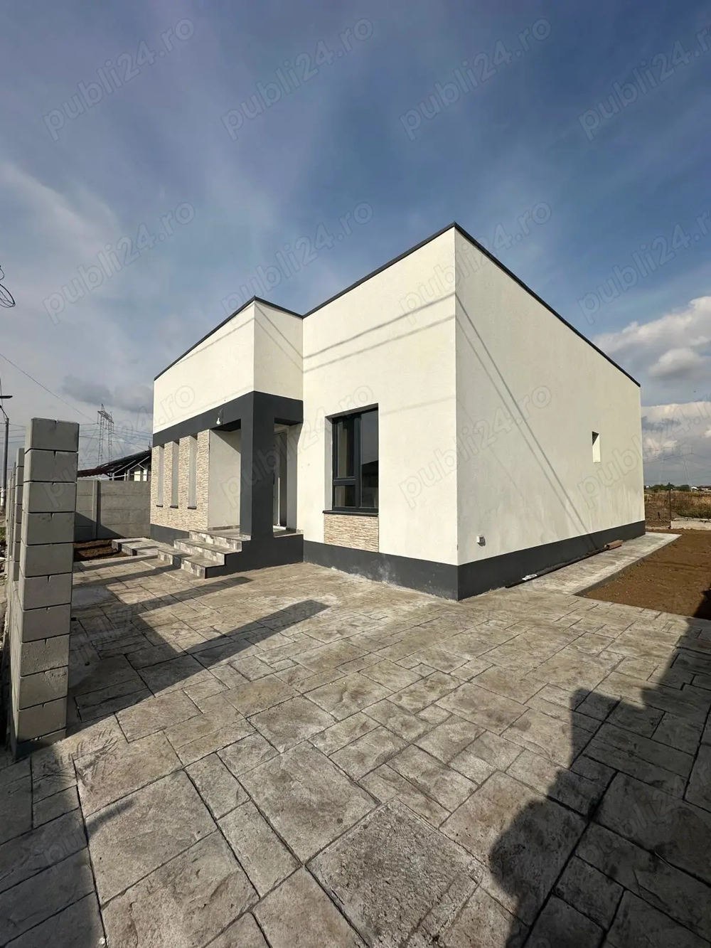 Casa pe parter in comuna Berceni.