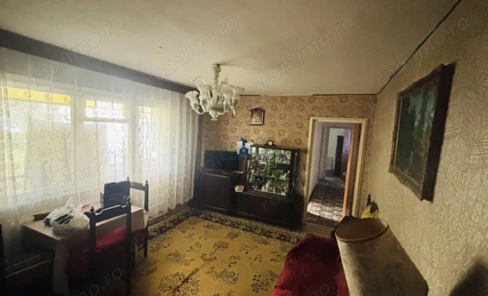 Vanzare Apartament 3 Camere Semidecomandat Berceni-Covasna