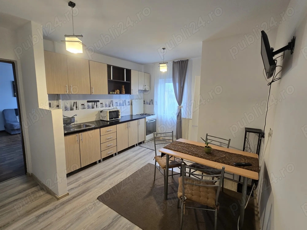 Închiriez apartament cu 2 camere, zona Micălaca, aproape de facultate Închiriez apartament cu 2 camere, zona Micălaca, aproape de facultate