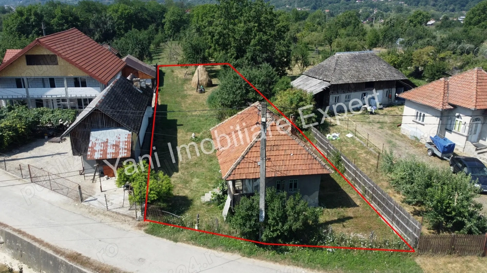 Teren de vânzare în Albestii de Argeș, Județ Argeș.